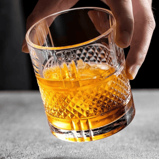 Premium Whisky Glass – Diamond-Cut Base Tumbler for Whiskey 340ml