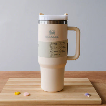 Stanley Quencher H2.0 Tumbler 1.18L – Matte Cream with Handle & Reusable Straw