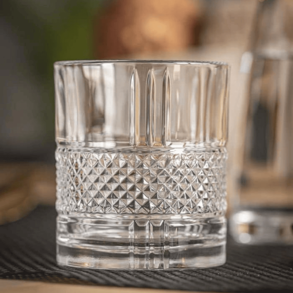 Premium Whisky Glass – Diamond-Cut Base Tumbler for Whiskey 340ml