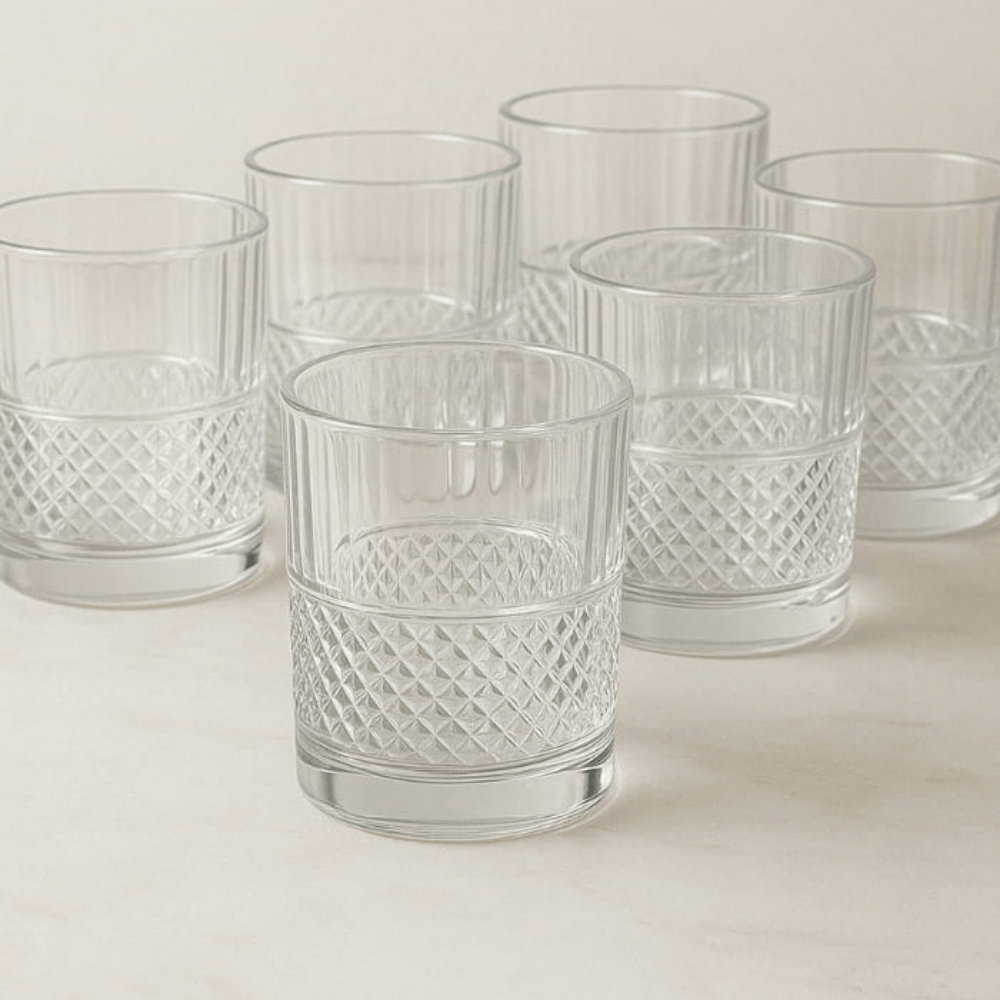 Premium Whisky Glass – Diamond-Cut Base Tumbler for Whiskey 340ml