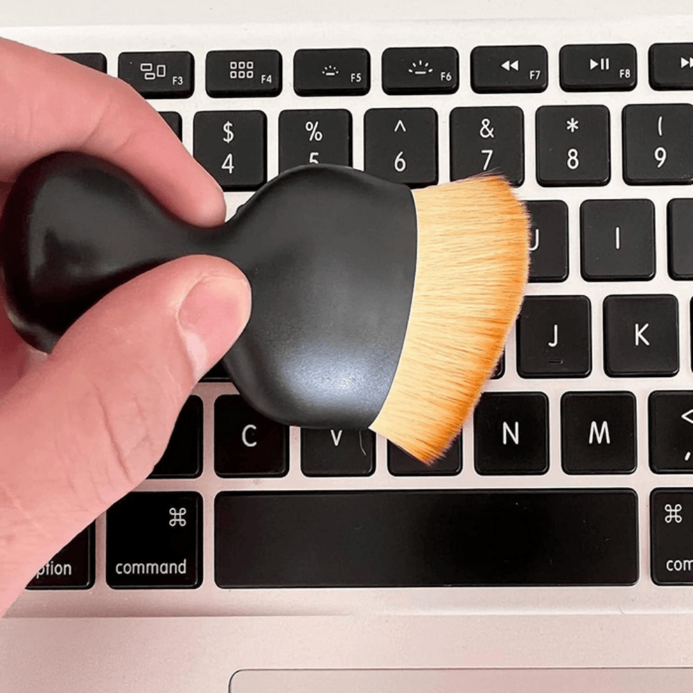 Car Dashboard Cleaning Brush – Compact Soft Bristle Dust Remover for Vehicle Interior