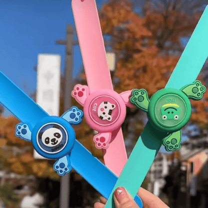 Animal Paw Spinning Bracelet Toy – 360° Rotating Fidget Spinner Wristband for Kids (Cat, Panda, Dinosaur, Lion Designs)
