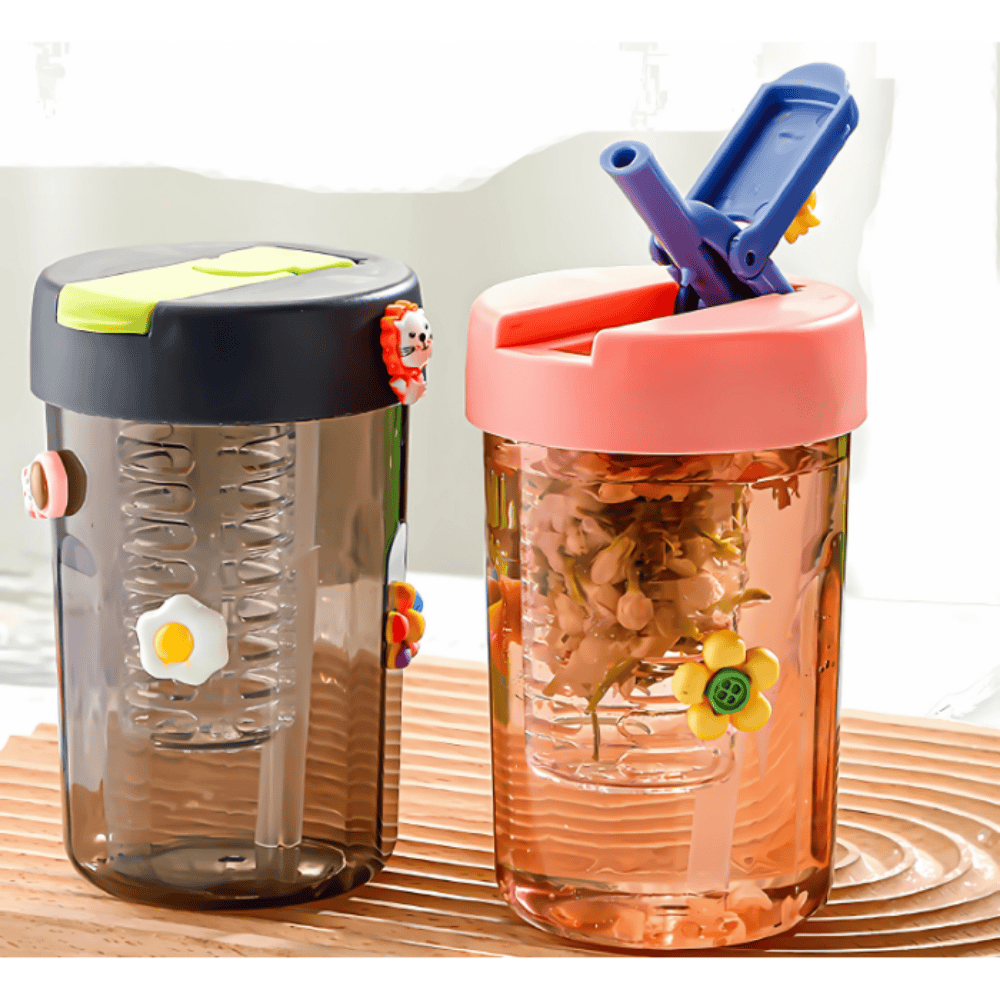 200ml Colorful Plastic Bottle with Lid – Leakproof, Portable Water & Juice Bottle for Kids